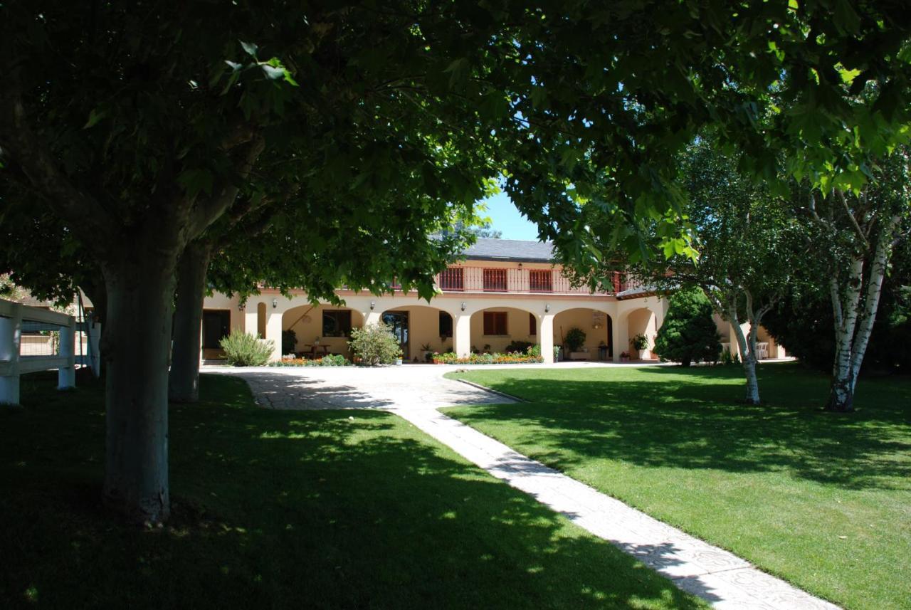 B&B Yeguada La Parrilla El Escorial Esterno foto
